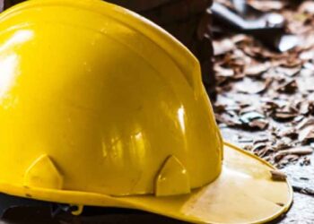 İKİ İŞ KAZASINDA İKİ İŞÇİ YARALANDI