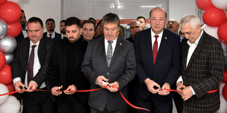 DR. BURHAN NALBANTOĞLU DEVLET HASTANESİ KALP VE DAMAR CERRAHİSİ SERVİSİ YENİLENDİ