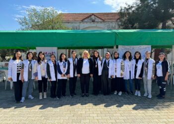 BÜYÜKKONUK KÖY MEYDANI’NDA SAĞLIK TARAMASI YAPILDI