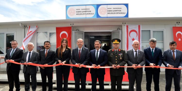 ŞAMPİYON MELEKLERİN ADI İSKENDERUN’DAKİ İLKOKUL VE ORTAOKULA VERİLDİ