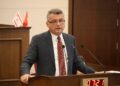 “SAYIN TATAR’IN BİR SÖYLEDİĞİ DİĞER SÖYLEDİĞİNİ TUTMUYOR”