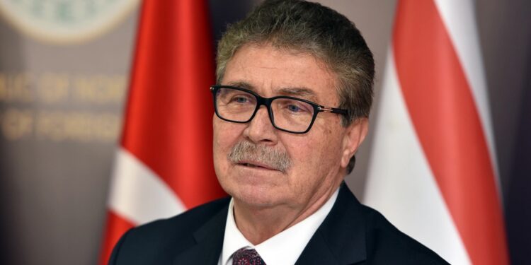 “KIBRIS TÜRK DEVLET TİYATROLARI BİNASI İÇİN NİSAN’DA İHALEYE ÇIKILIYOR”