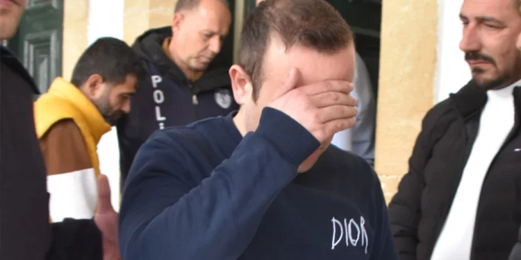 ÇALIŞTIĞI OTELDEN ÇALDIĞI PARALARI KUMARDA HARCADI ERCAN’DA YAKALANDI