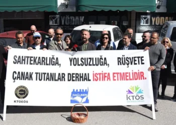 YÖDAK ÖNÜNDE “BASTİŞLİ” EYLEM