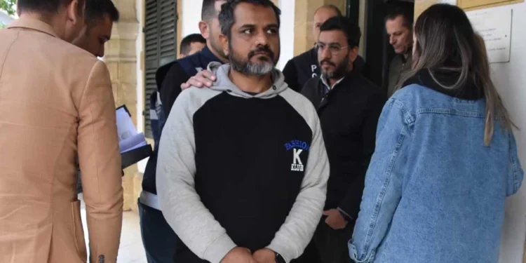 ÖĞRENCİ ADI ALTINDA MUHACERET YAPTIRDILAR