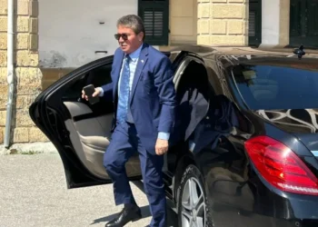 BAŞBAKAN BAŞSAVCI İLE GÖRÜŞTÜ