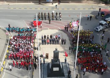 23 NİSAN ULUSAL EGEMENLİK VE ÇOCUK BAYRAMI  KORTEJ YÜRÜYÜŞÜ İLE BAŞLADI