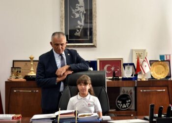 “BAKANLIK ÇOCUKLARIMIZIN OKULU GİBİDİR”