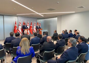 “EKONOMİYİ REFAHI VE DEMOKRASİYİ İLERİYE TAŞIYACAĞIZ”