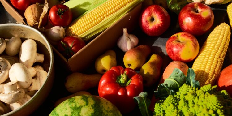 İKİ İTHAL ÜRÜNDE İLAÇ KALINTISI