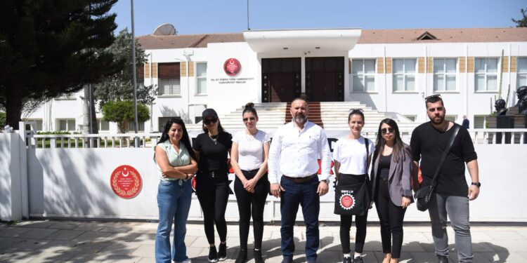 MECLİS’TE STENOGRAFLARIN GREVİ ALTINCI GÜNÜNDE DEVAM EDİYOR