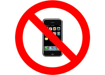 POLİS SÜRÜCÜLERİ CEP TELEFONU KONUSUNDA UYARDI