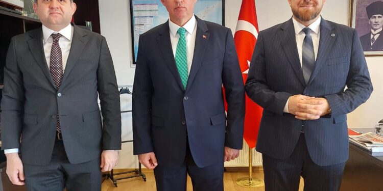 YÖK DENETLEME KURULU HEYETİ, BÜYÜKELÇİ FEYZİOĞLU’NU ZİYARET ETTİ