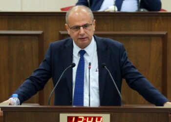 “ÖZEL EĞİTİM İHTİYACI OLAN ÇOCUKLARA TEKBİRİ, HELALİ HARAMI ÖĞRETİYORLAR”