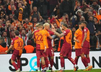 GALATASARAY’DAN 6 GOL VE REKOR!