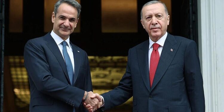 MİÇOTAKİS BUGÜN TÜRKİYE’DE!