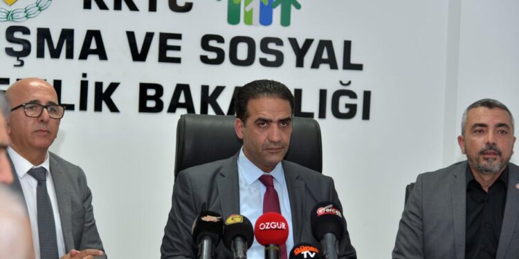 ASGARİ ÜCRET BELİRLENEMEDİ!