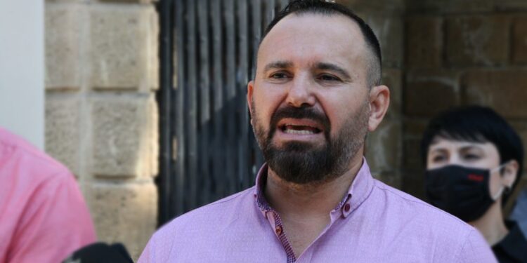 GÖÇ YASASINA TABİ OLANLARA EK ARTIŞ YAPILMALI