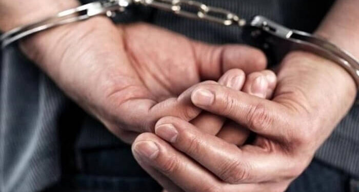 42 BİN STG ÇALDI KAÇARKEN YAKALANDI