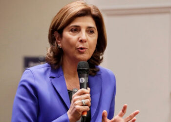 HOLGUIN KIBRIS SORUNUNDAKİ ÇABASINI SÜRDÜRMEKTE “KARARLI”