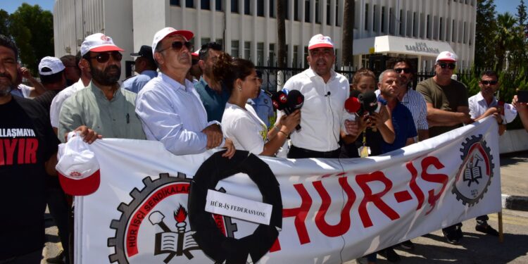 HÜR-İŞ’TEN HAYVANCILARIN EYLEMİNE DESTEK