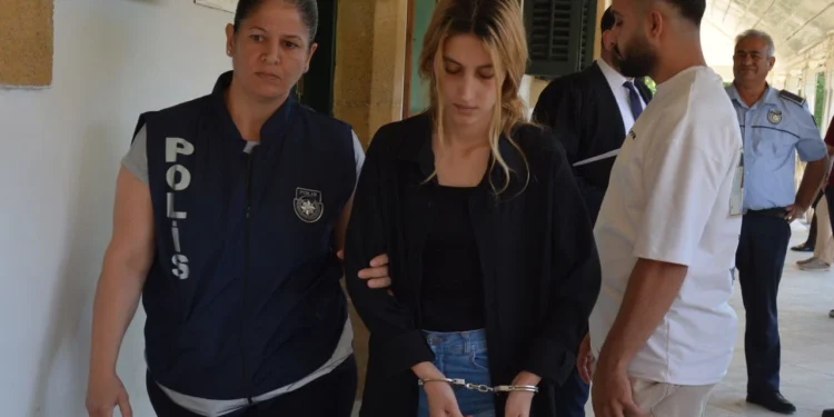 EŞİNE İFTİRA ATTI, 2 YIL HAPİS CEZASI ALDI