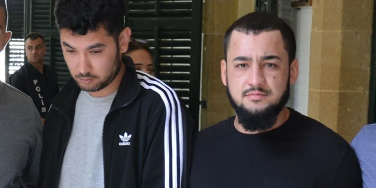 SİLAH VE MERMİLERLE YAKALNDILAR