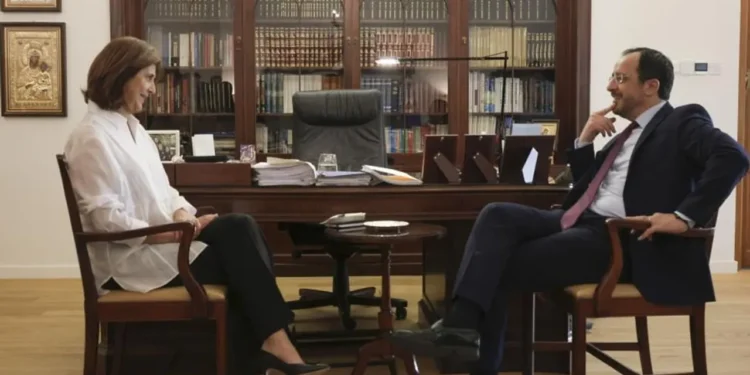 HOLGUIN LİDERLERLE YENİDEN GÖRÜŞTÜ, RAPOR HAZIRLAYACAK