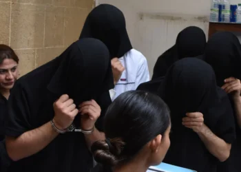 18 YAŞINDAKİ KIZA TECAVÜZ ETTİKLERİ İDDİASI İLE 5 KİŞİYE 7 GÜN HAPİSLİK