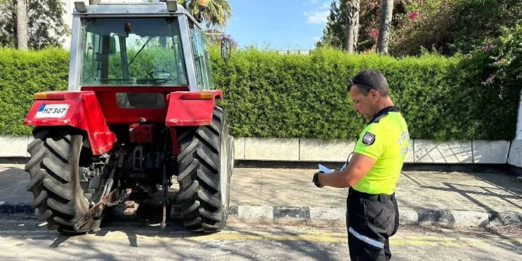 POLİS HAYVANCILARIN ARAÇLARINA CEZA YAZDI