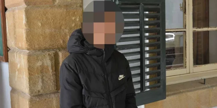 UYUŞTURUCU ZANLISININ EVİNDE UÇAKSAVAR MERMİSİ BULUNDU