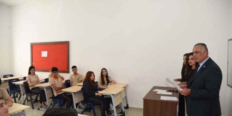 ORTA DERECELİ OKKULARDA KARNELER DAĞITILDI