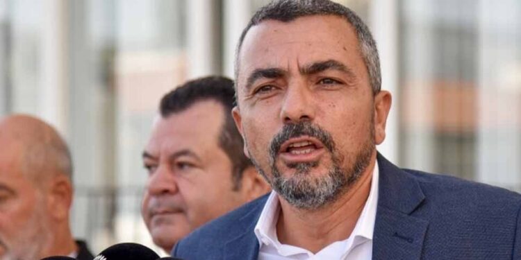 “ASGARİ ÜCRETİ BİLE YÜZÜNÜZE GÖZÜNÜZE BENZETTİNİZ”