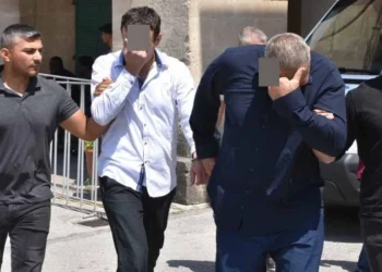 ÖNCE DARP ETTİLLER SONRA SOYDULAR