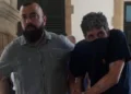 NARKOTİKTEN KAÇARKEN KAZA YAPTILAR