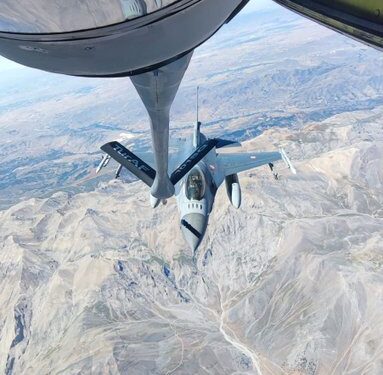 TÜRKİYE KIBRIS’IN GÜNEYİNDE UÇUŞ GERÇEKLEŞTİRDİ