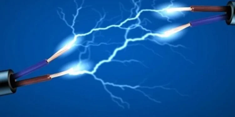 ELEKTRİK AKIMINA KAPILAN İŞÇİ HAYATINI KAYBETTİ