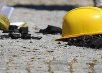 KÜLLİYE KARŞISINDAKİ PARK YAPIMINDA İŞ KAZASI