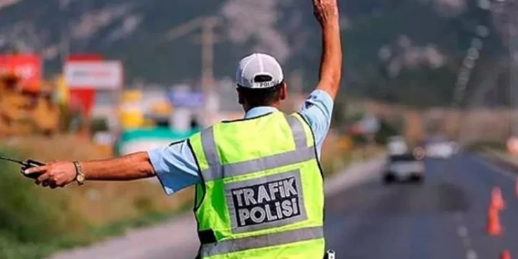 52 ARAÇ TARFİKTEN MEN EDİLDİ