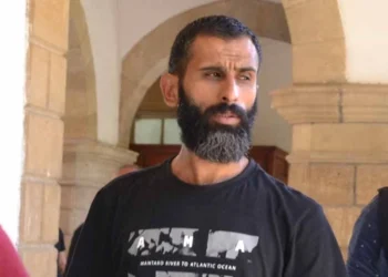 ESKİ EŞİNİ TEHDİT VE DARP ETTİ