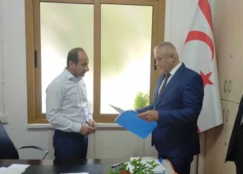 TAÇOY İTİRAZ DİLEKÇESİNİ UBP GENEL MERKEZİ’NE SUNDU