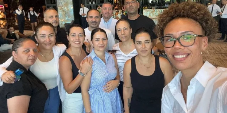 ONLARIN HEDEFLERİNİ BELKİ BEN GERÇEKLEŞTİRDİM