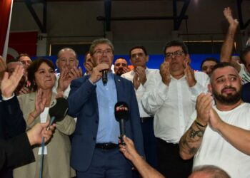 ÜSTEL İLE YOLA DEVAM