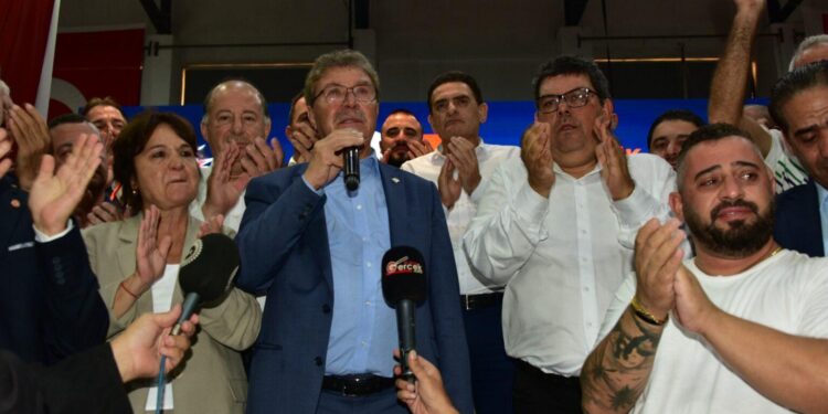 ÜSTEL İLE YOLA DEVAM