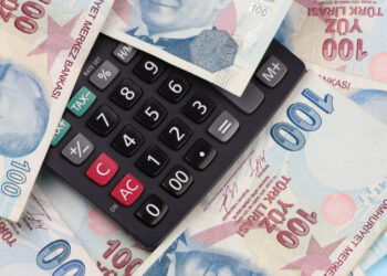 “TARİHİMİZDE İLK KEZ KARŞIMIZA ÇIKAN BİR ÇÖKÜŞLE YÜZ YÜZEYİZ”