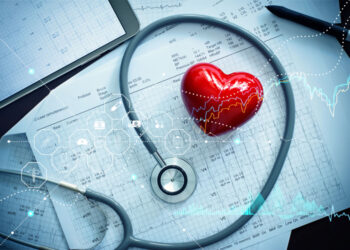 “YILDA BİR KALP KONTROLÜ YAPTIRMAYI UNUTMAYALIM”