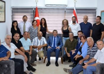 110 MUHTAR İÇİN PREFABRİK OFİS BİNASI