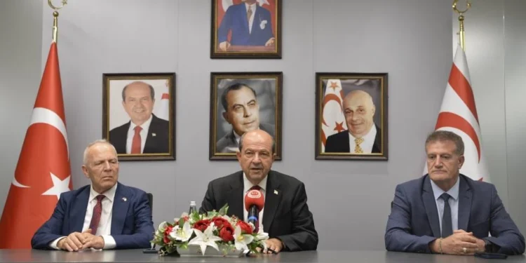 TATAR: “KIBRIS GÖRÜŞMELERİ BAĞLAMINDA OLMAYACAK GAYRI RESMÎ YEMEK TEKLİFİNE EVET DEDİM”