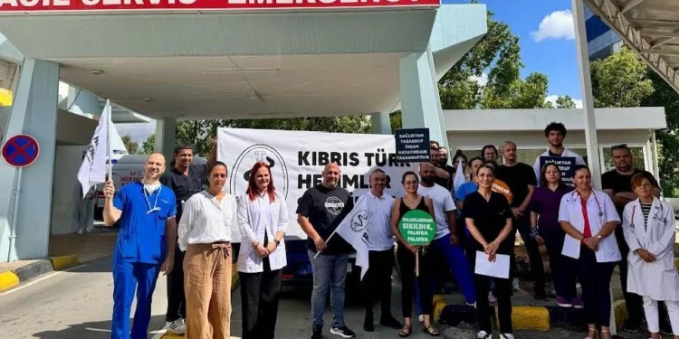 “HASTALARIN BİR KISMI YAŞAMINI TEHDİT EDEN SAĞLIK SORUNLARI YAŞIYOR, ACİL SERVİSLER BUNU KARŞILAYAMIYOR”