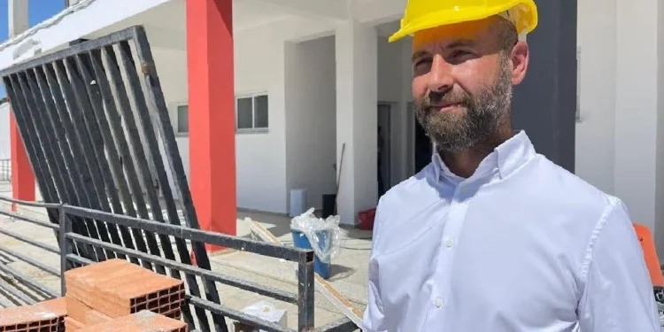 “TARİHTE İLK KEZ OKUL AÇAMIYORUZ”